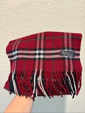 Burberrys Red Vintage Plaid Scarf